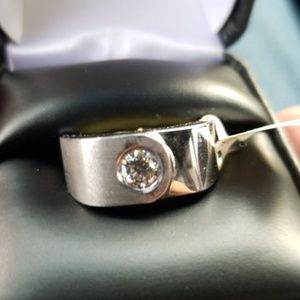 18k wg ring with .40 ct diamond brand new